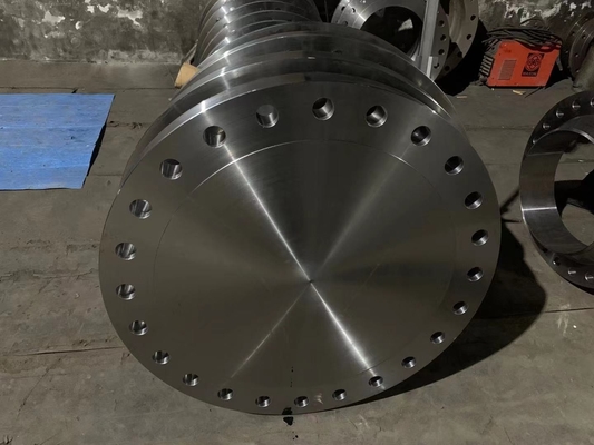 ASTM A105N Flanca cega de aço de carbono forjado, face levantada, conforme previsto na norma ASME B16.5